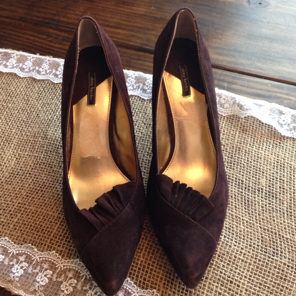 Daisy Fuentes Dark Brown Suede Pointed Toe Heels